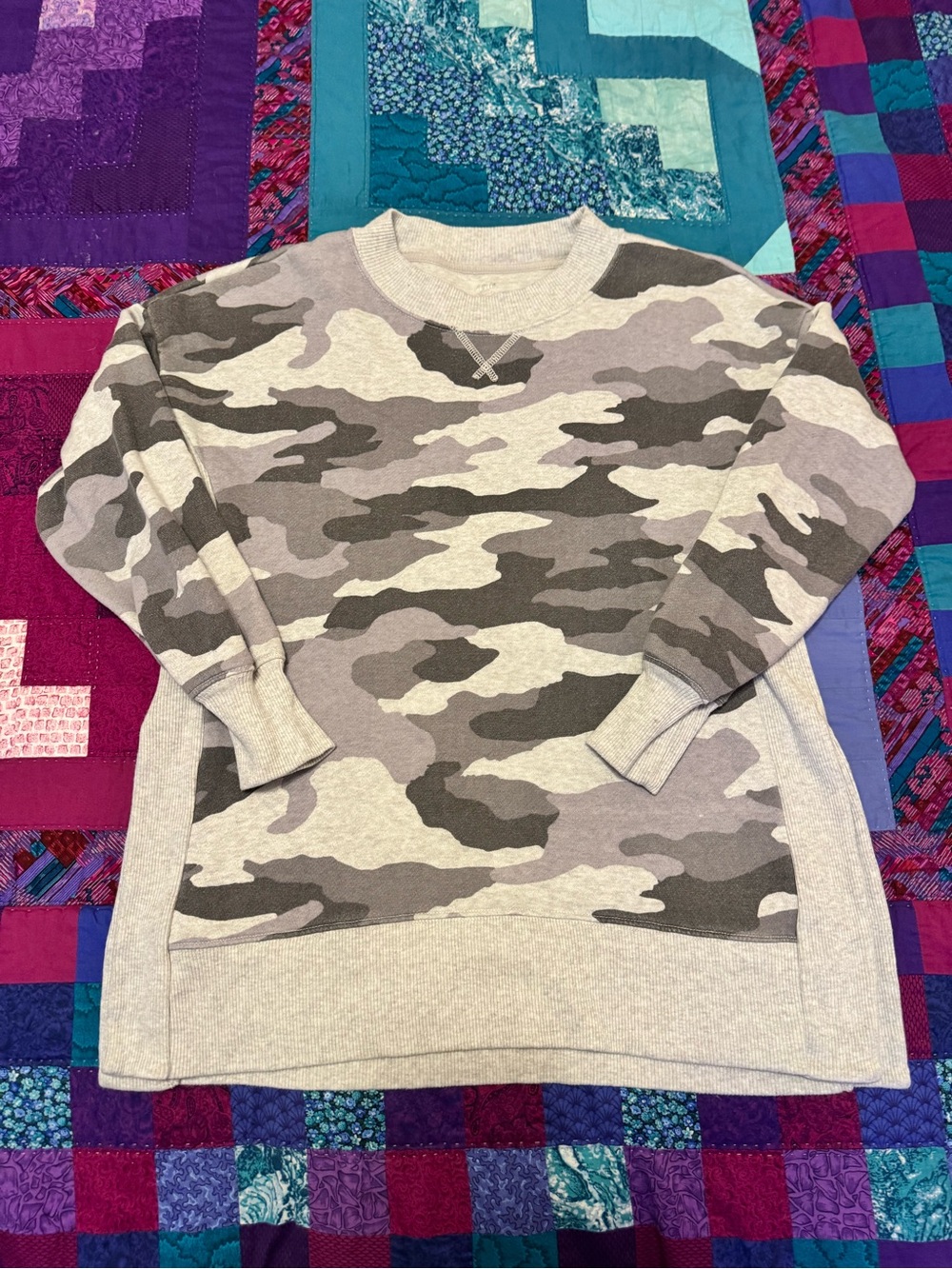 aerie Women’s Gray Camo Crewneck Sweater